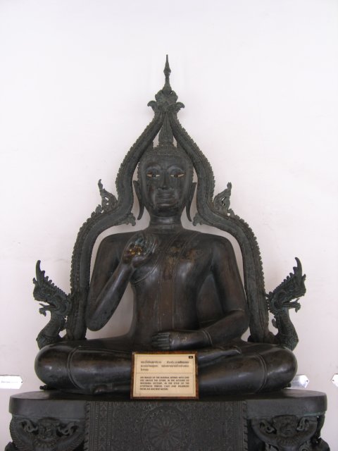 22005